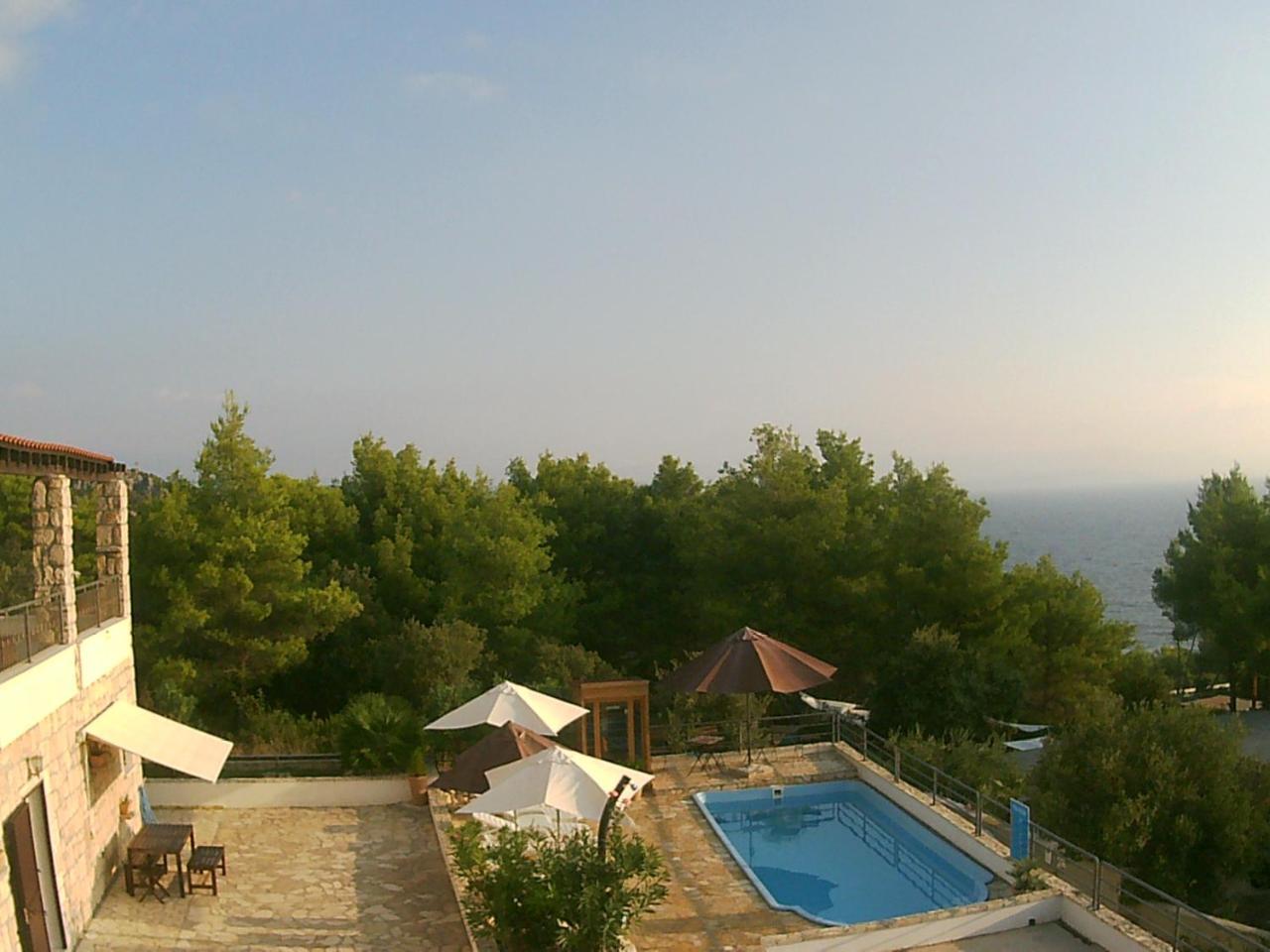 Apartments Kaic Rogač Esterno foto